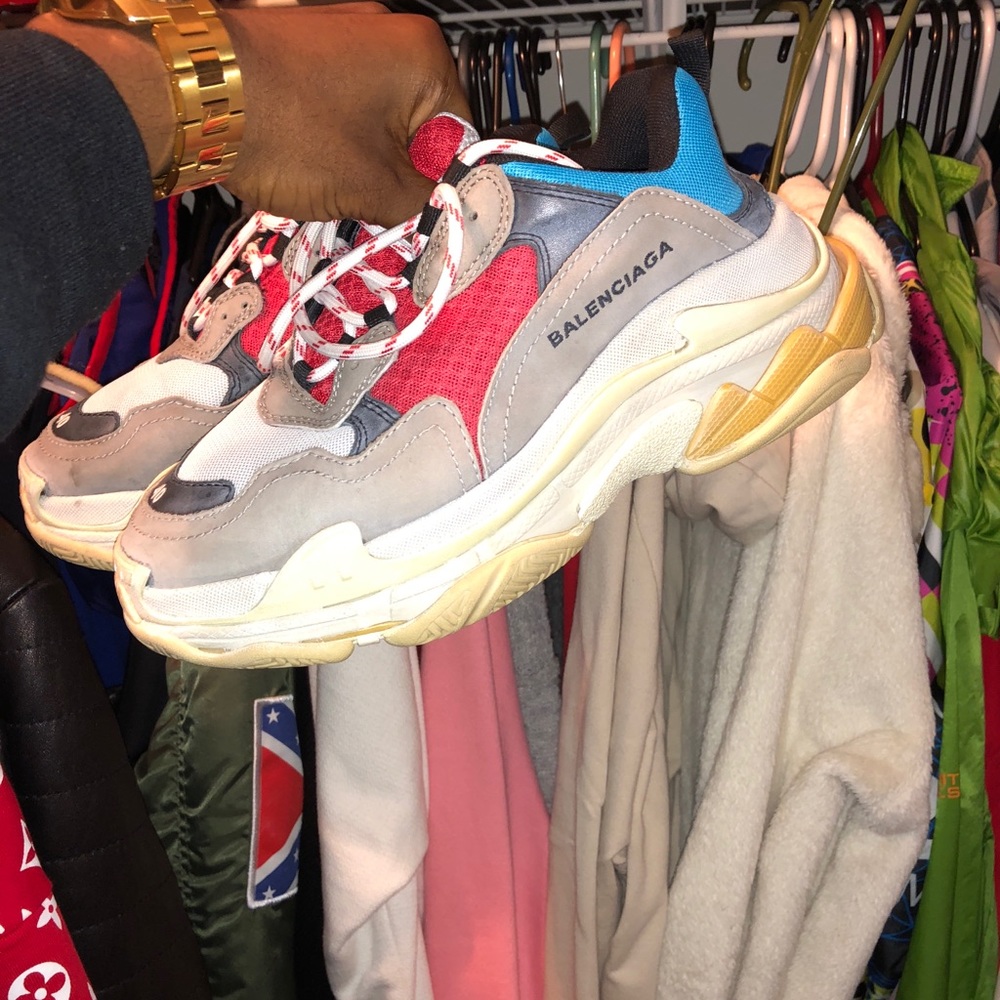 Balenciaga sneakers $800